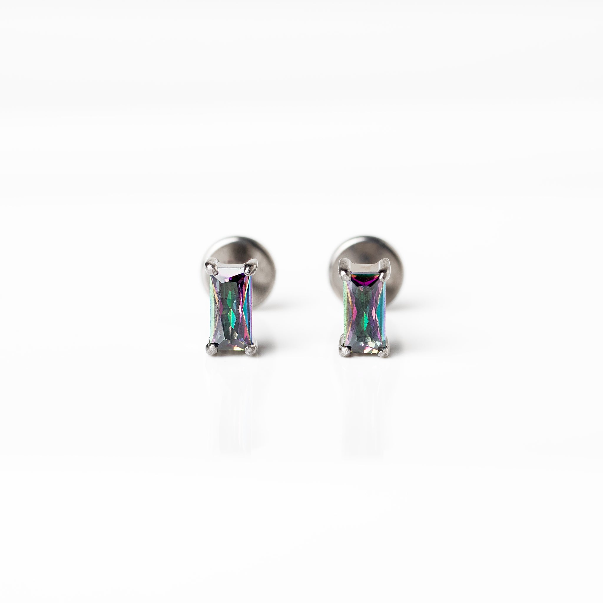 envy-baguette-prong-set-solitaire-titanium-flat-back-sleeper-earrings