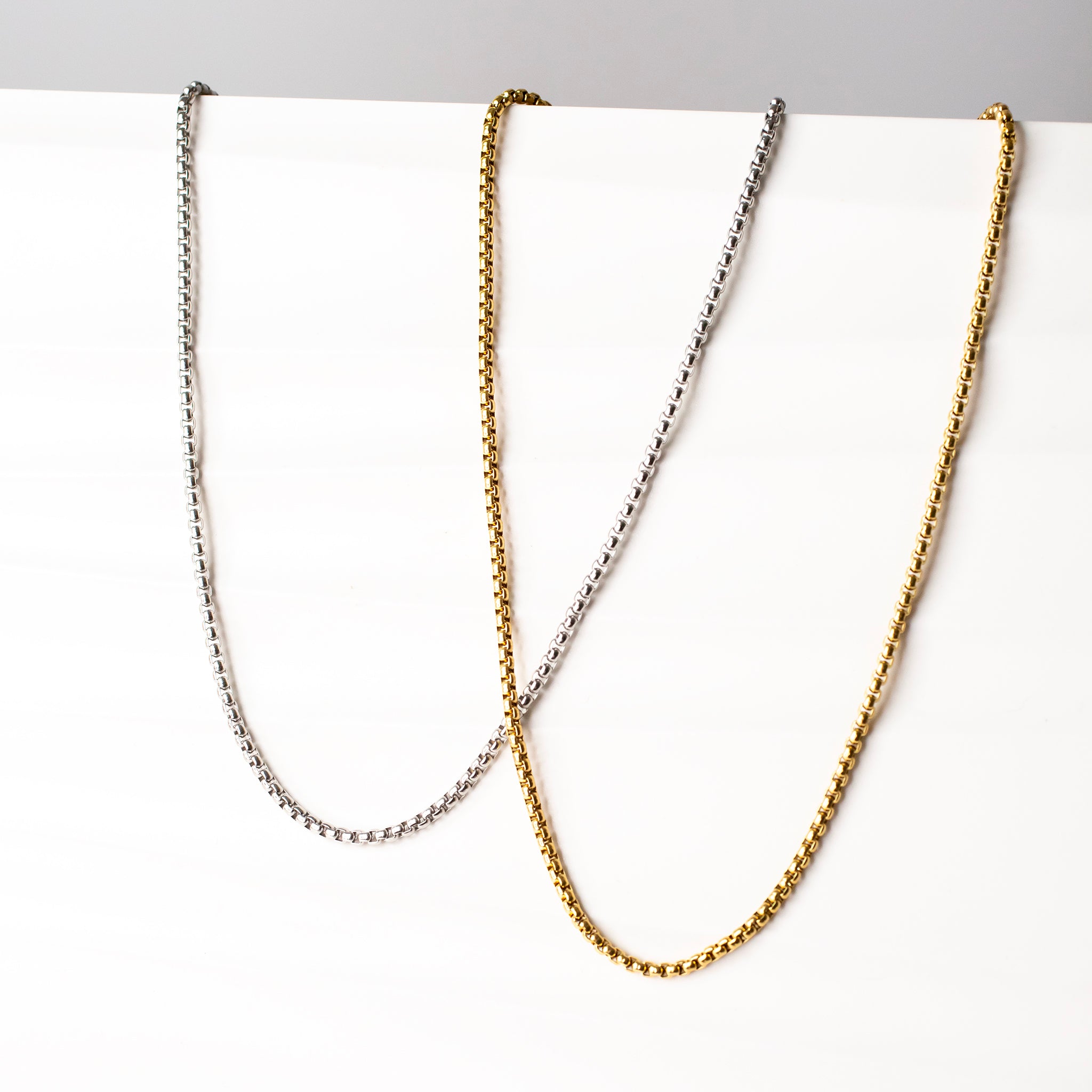 Ania Waterproof Rounded Box Chain Necklace – Grayling