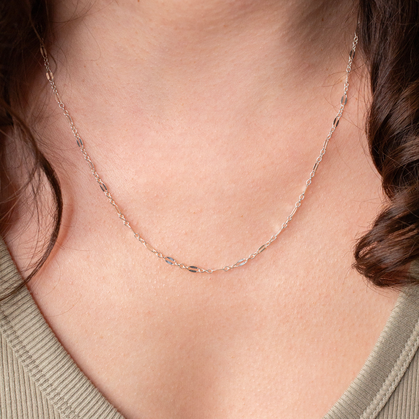 Azalea Waterproof Dapped Chain Necklace