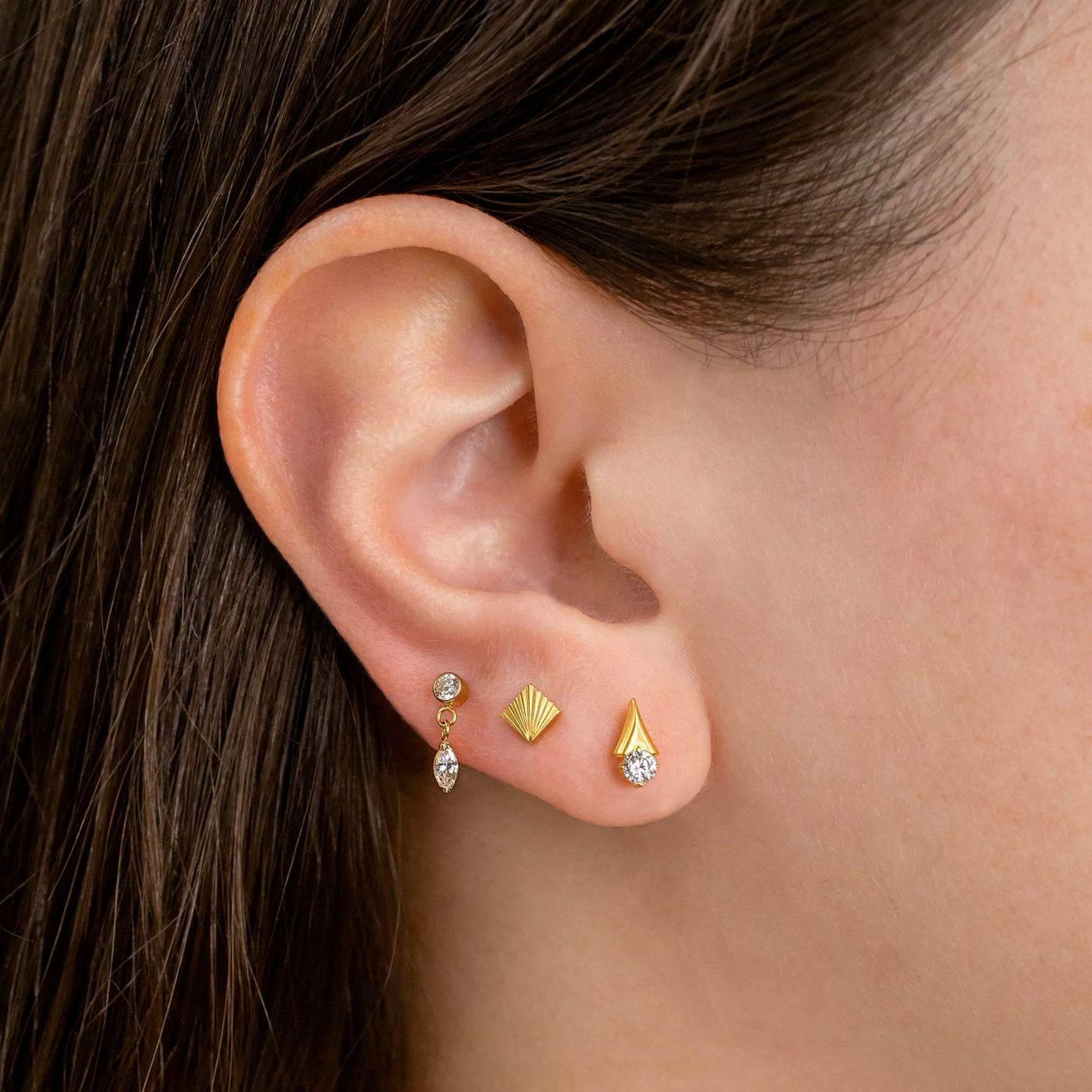 Dauphine Pointed Gem Flat Back Sleeper Earrings