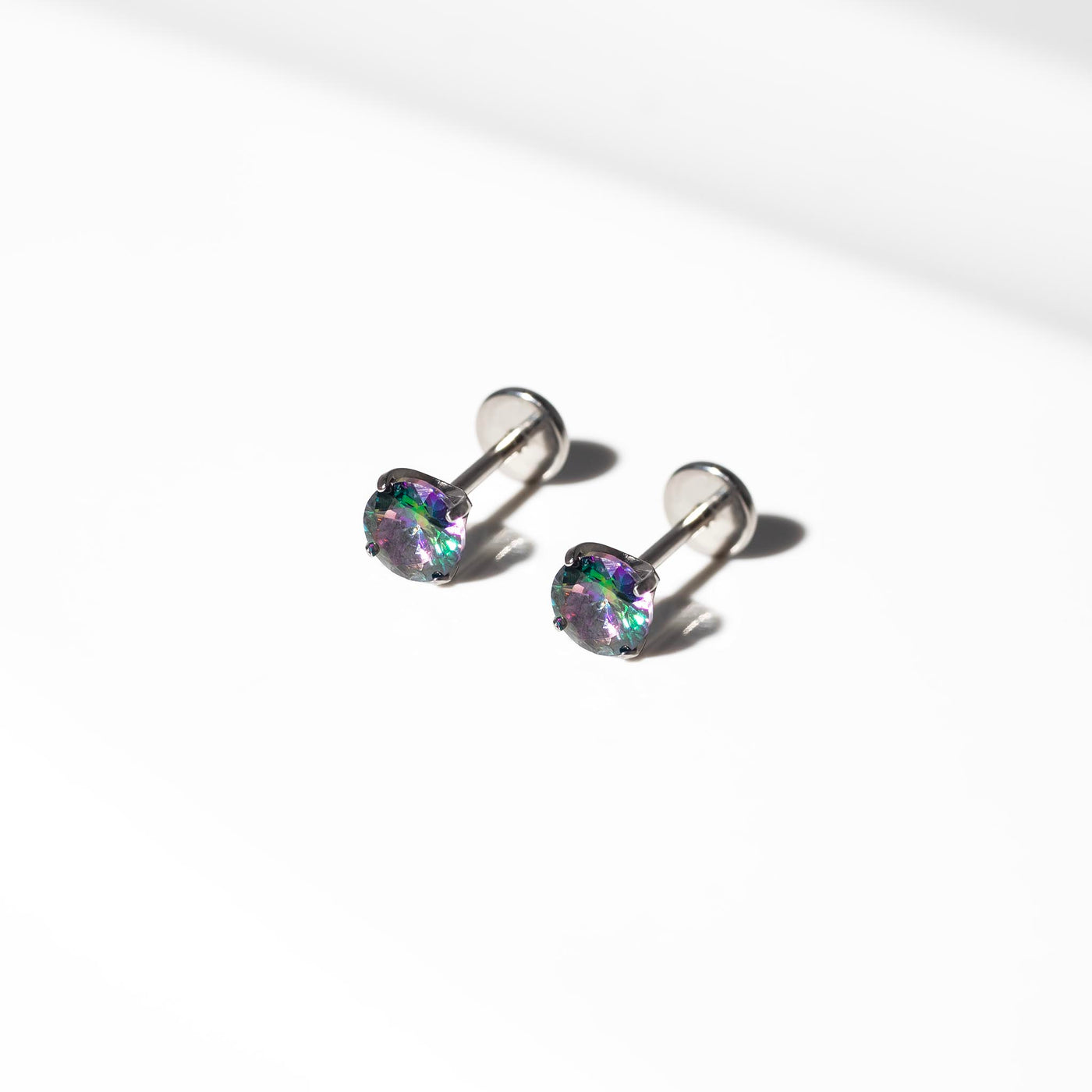 Envy Solitaire Round Titanium Flat Back Sleeper Earrings