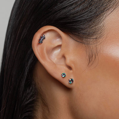 Envy Solitaire Round Titanium Flat Back Sleeper Earrings