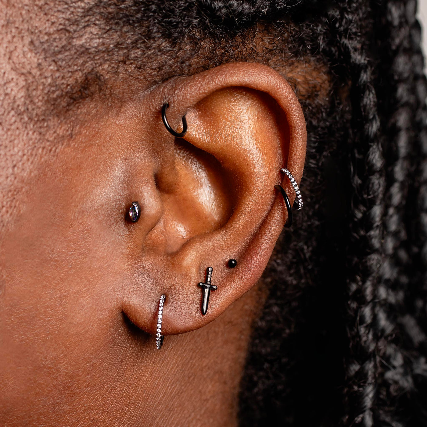 Jet Black Mya Smooth Hinged Segment Ring - Titanium Clicker Hoop for Noses, Ears + Cartilage