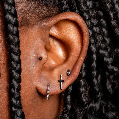 Jet Black Wisp Crystal Pavé Hinged Segment Ring - Titanium Clicker Hoop for Noses, Ears + Cartilage