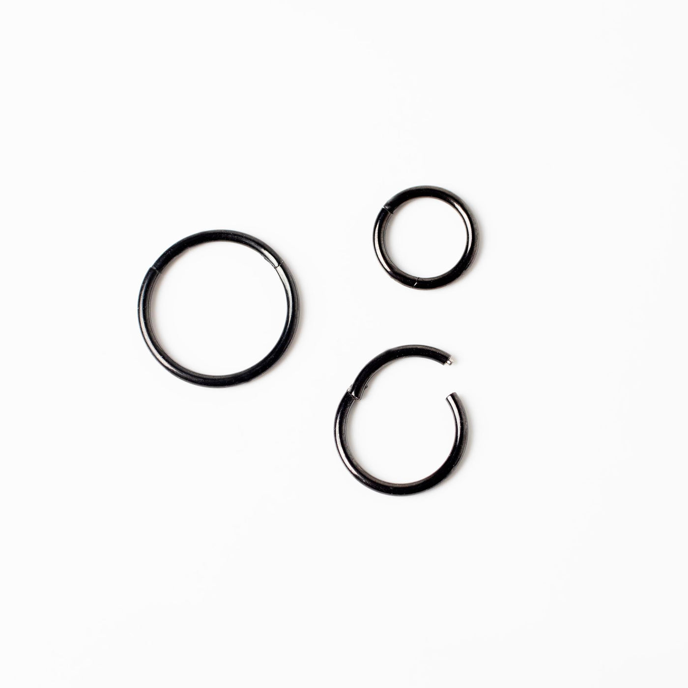 Jet Black Mya Smooth Hinged Segment Ring - Titanium Clicker Hoop for Noses, Ears + Cartilage