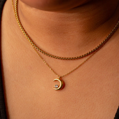 Lili Solitaire Moon Pendant Necklace