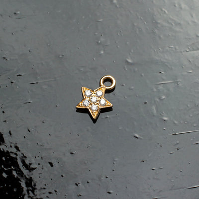 Single Diamond Pavé Star Huggie Charm - 14K Solid Gold