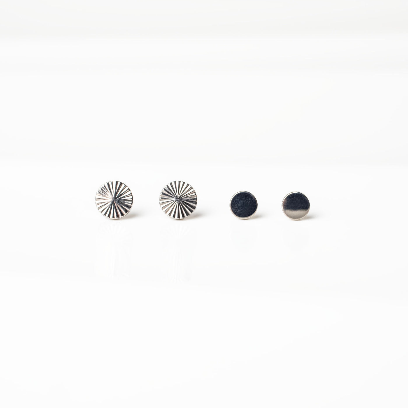 The Classic Disc Titanium Flat Back Sleeper Earrings Set