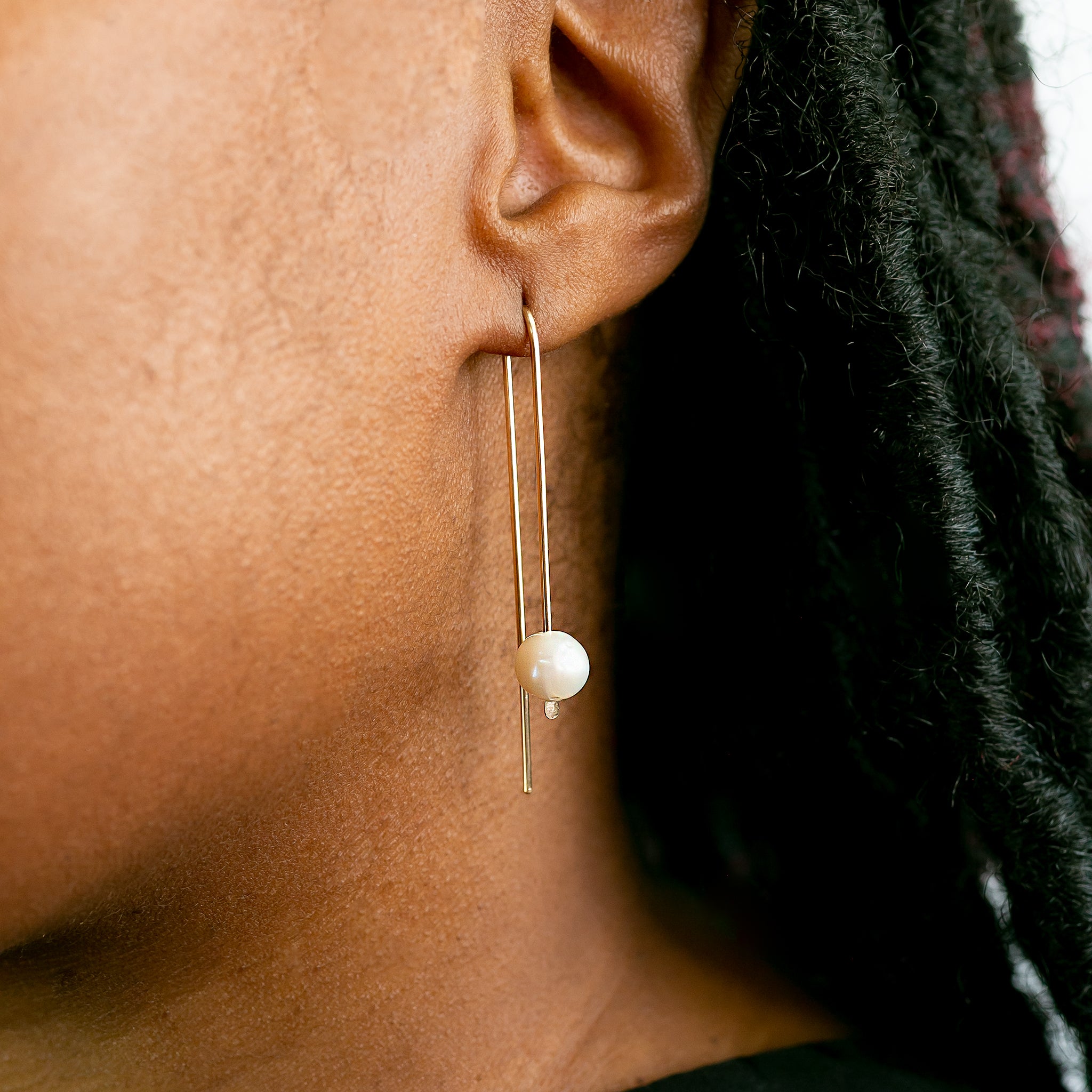 How to Wear Threader Earrings | 25 Ways to Style