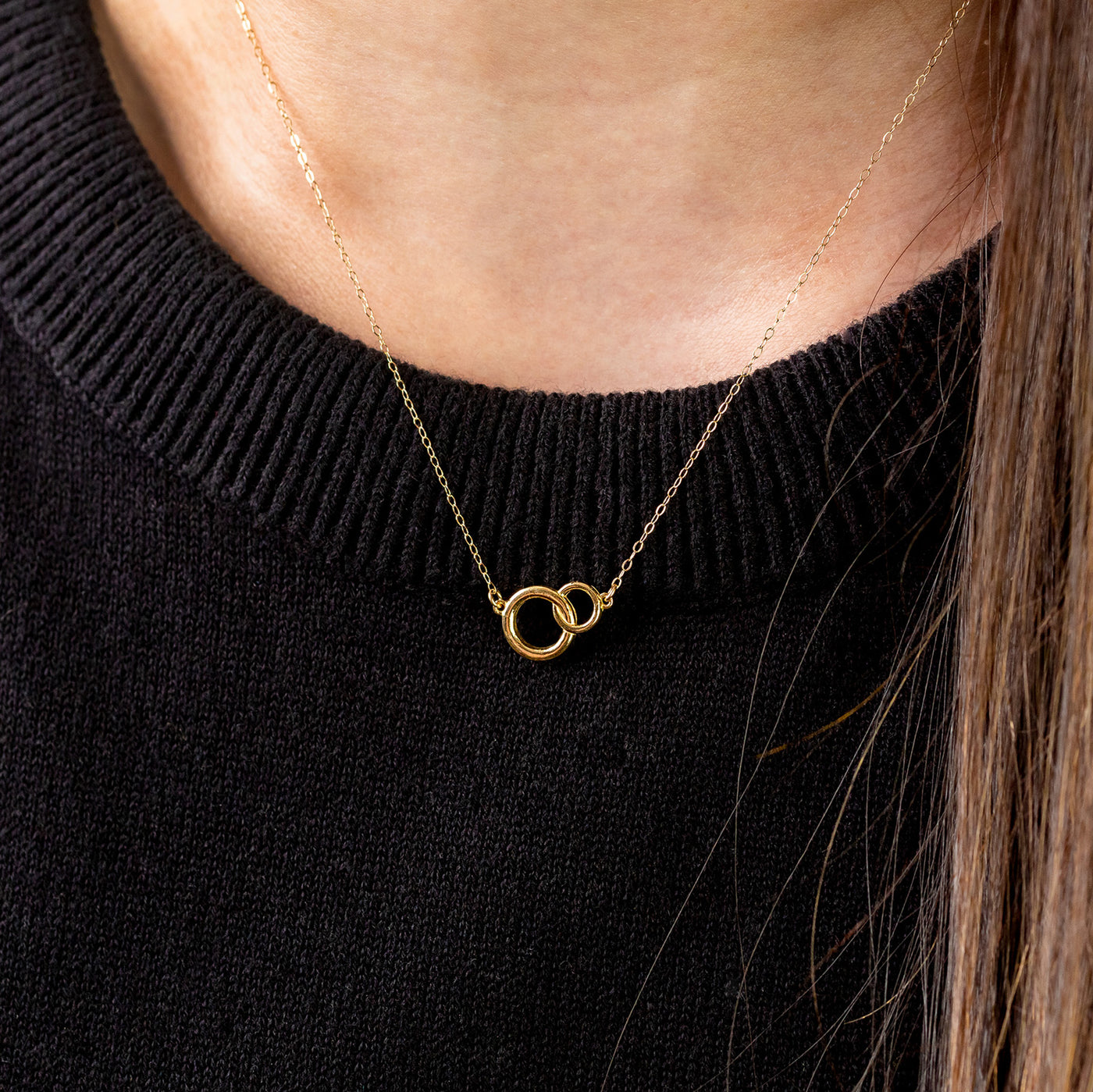 Linked-ring necklace - Gold-coloured - Ladies | H&M IN