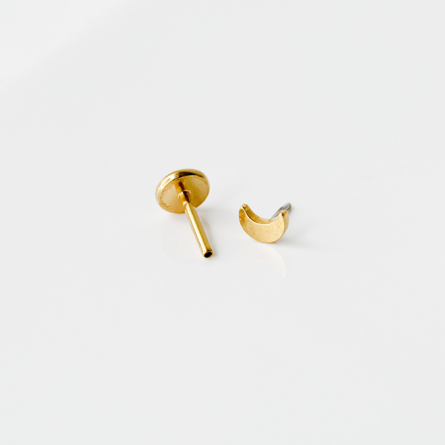 Heart Flat Back Sleeper Earrings - Grayling - Titanium - Hypoallergenic - 1/4 inch Length - 20ga - Waterproof Gold PVD Finish
