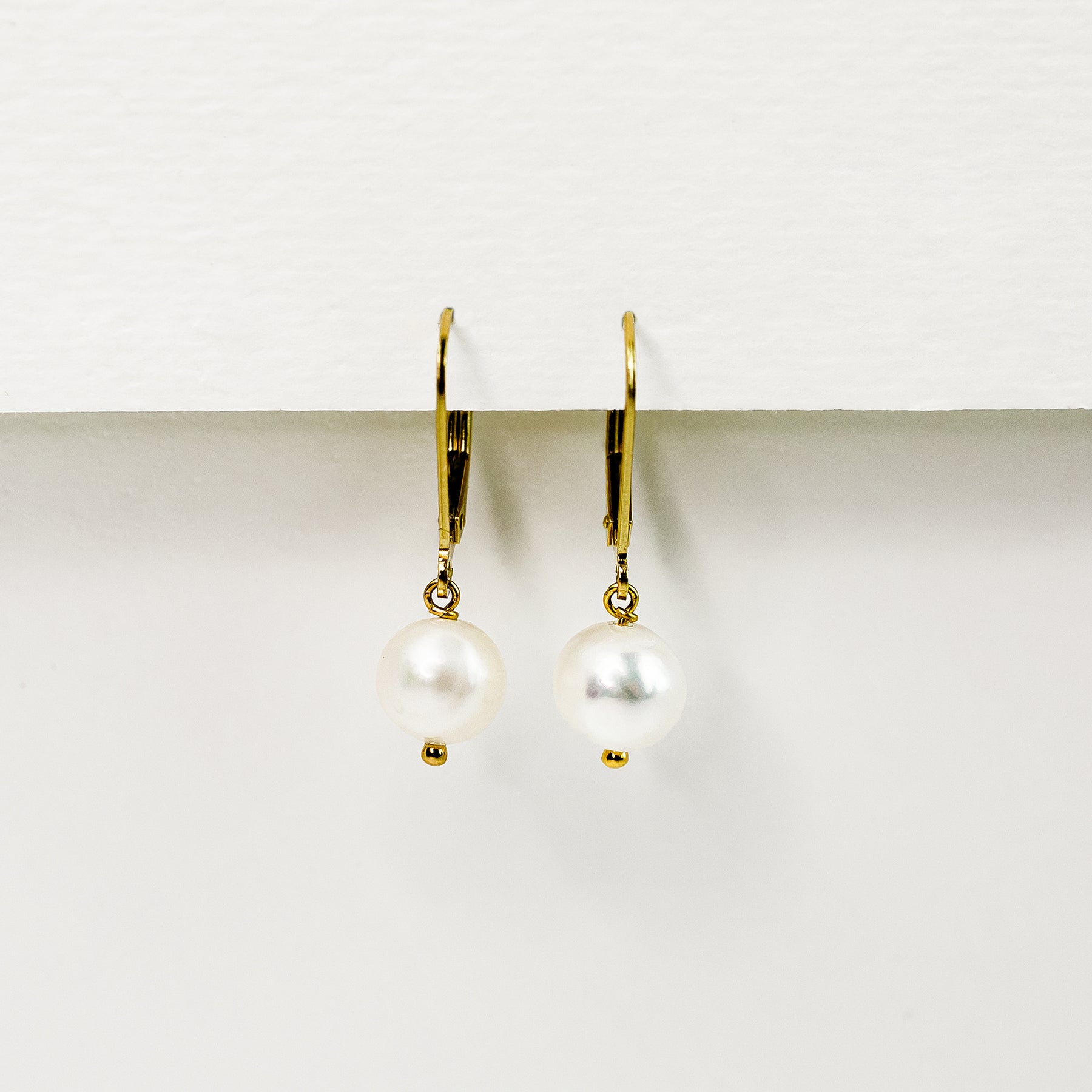 Myna Freshwater Pearl Leverback Earrings picture