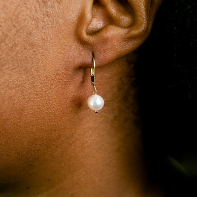 Myna Freshwater Pearl Leverback Earrings